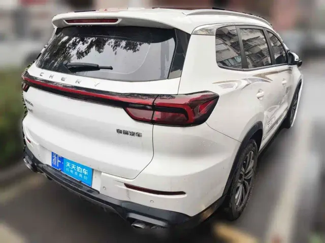 Chery Tiggo 8 — Фото автомобиля 2
