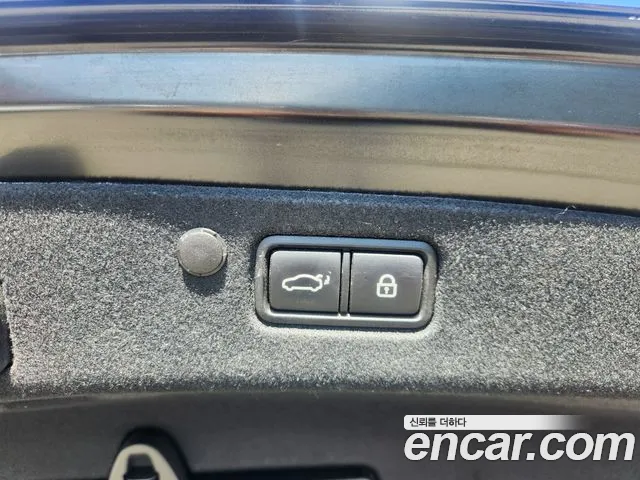 Hyundai Grandeur Grandeur (New) — Фото автомобиля 18