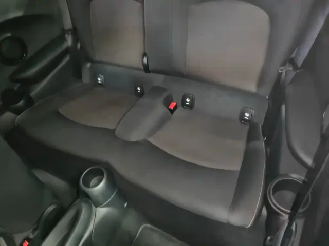 MINI Hatch — Фото автомобиля 16