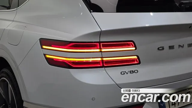 Genesis GV80 2.5T Бензин AWD — Фото автомобиля 20