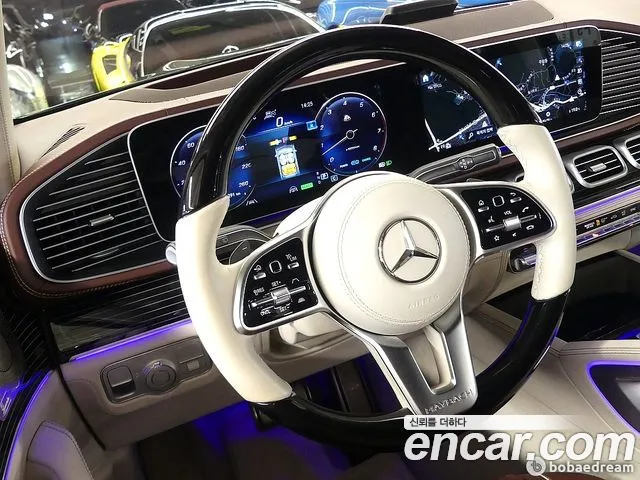 Mercedes-Benz GLS-Class — Фото автомобиля 22