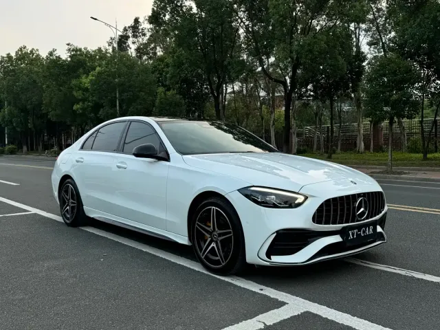 Mercedes-Benz C-Class — Фото автомобиля 3