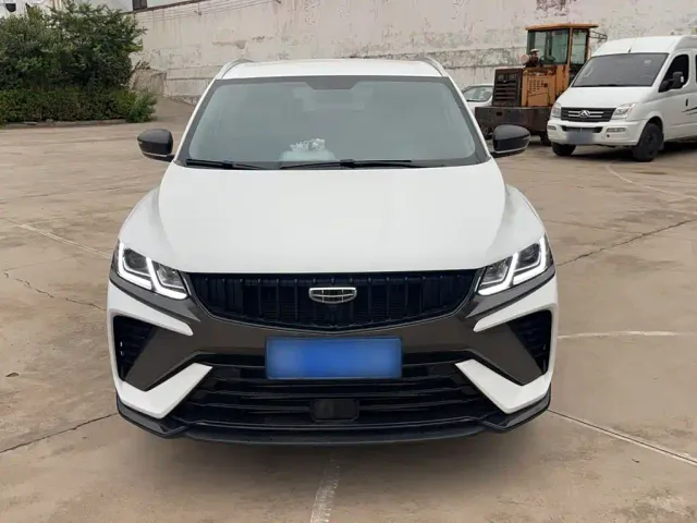 Geely Binyue — Фото автомобиля 4