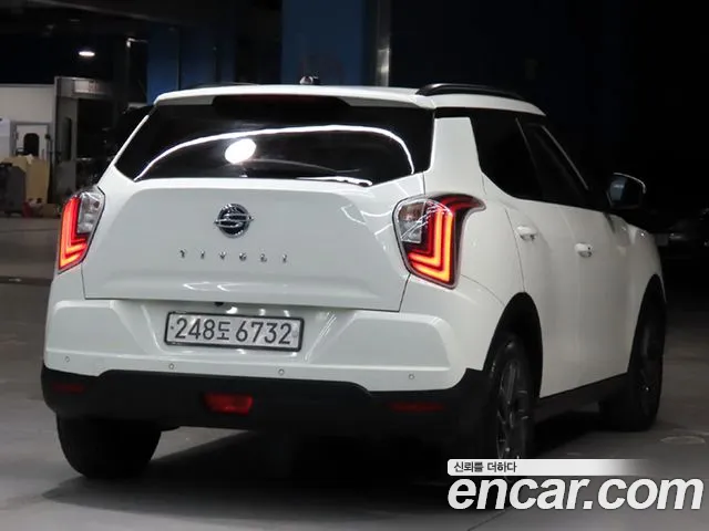 KG_Mobility_Ssangyong TIBOLI Very New Tivoli Бензин 1.5 2WD — Фото автомобиля 2