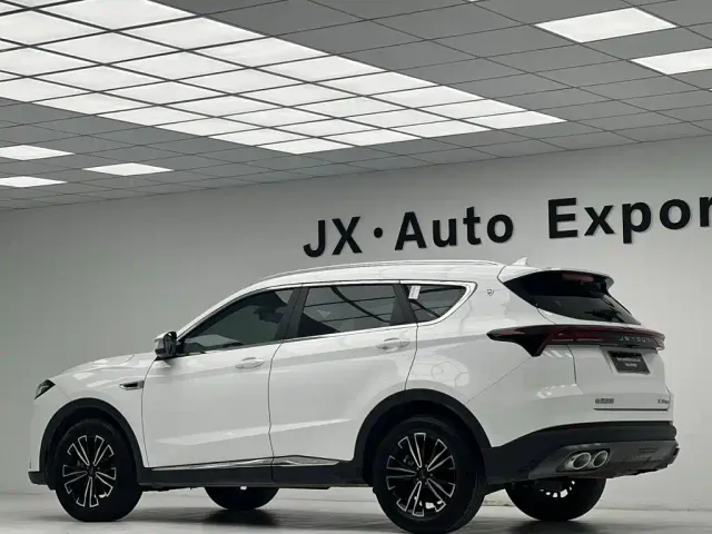 Jetour X70 Plus — Фото автомобиля 13
