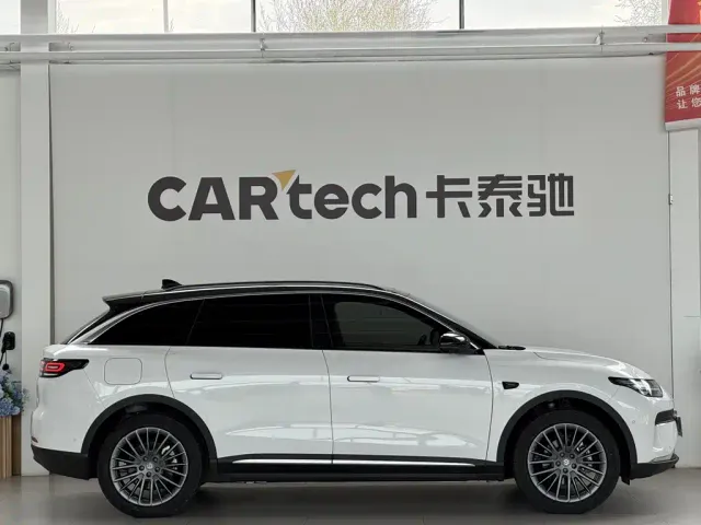 Leapmotor C11 — Фото автомобиля 4