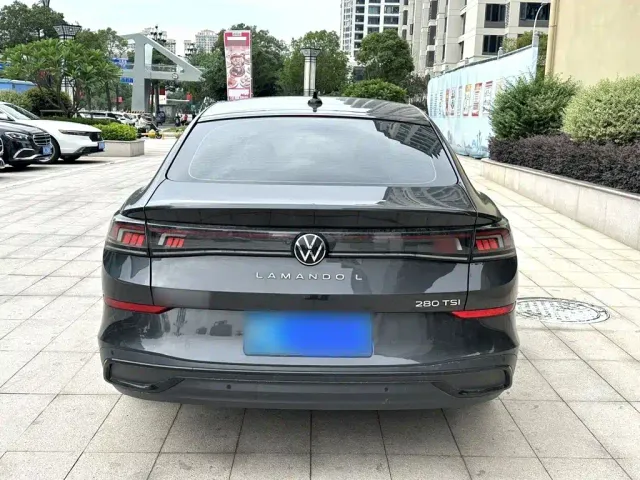 Volkswagen Lamando — Фото автомобиля 5