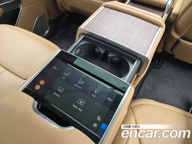 Land Rover Range Rover — Фото автомобиля 20