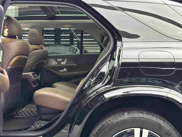 Mercedes-Benz GLE-Class — Фото автомобиля 9