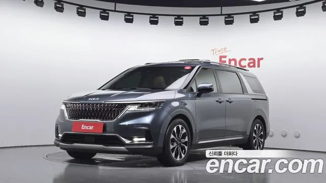 Фотография автомобиля — Kia Carnival 4th Gen