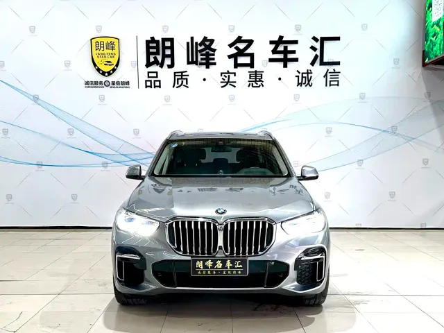 BMW X5 — Фото автомобиля 2