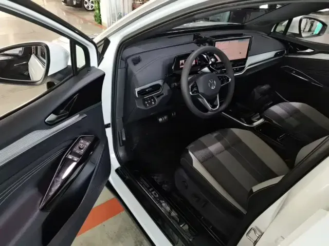 Volkswagen ID.4 Crozz — Фото автомобиля 15