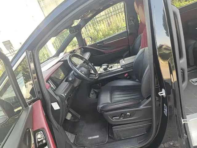 GAC Trumpchi M8 — Фото автомобиля 14