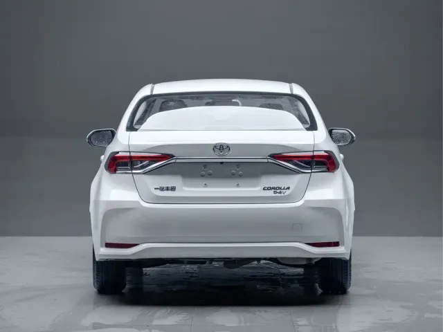 Toyota Corolla — Фото автомобиля 10
