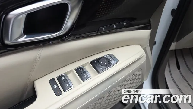 Kia Carnival Generation 4 — Фото автомобиля 30