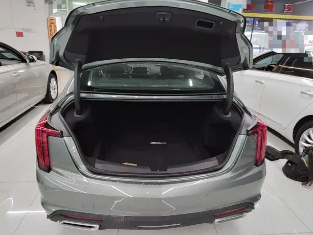 Cadillac CT5 — Фото автомобиля 18