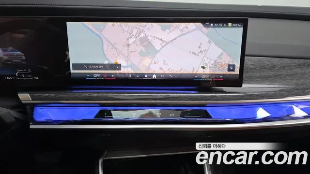 BMW 7 Series — Фото автомобиля 13