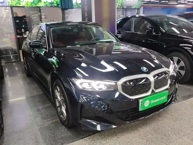 BMW i3 — Фото автомобиля 3