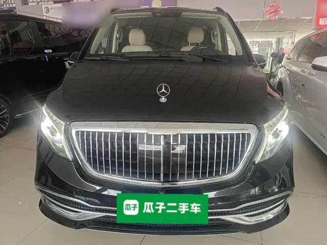 Mercedes-Benz V-Class — Фото автомобиля 2