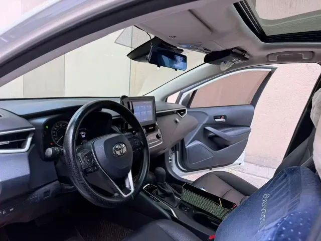 Toyota Corolla — Фото автомобиля 5