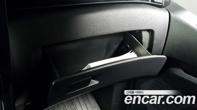 Hyundai Staria — Фото автомобиля 28