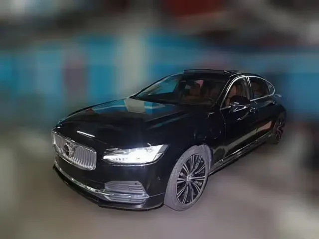 Фотография автомобиля — Volvo S90