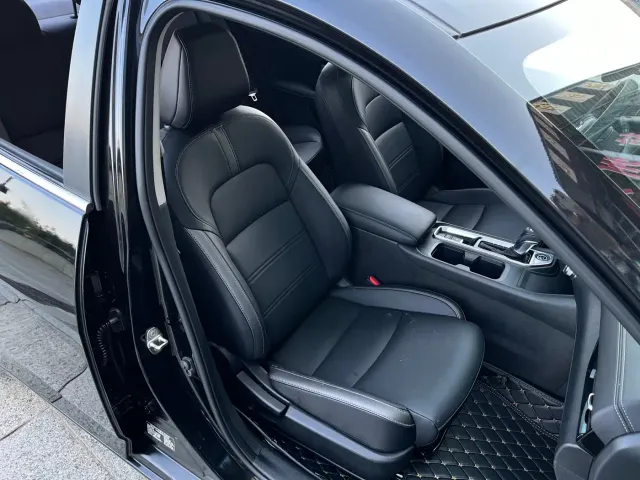 Nissan Sylphy — Фото автомобиля 19