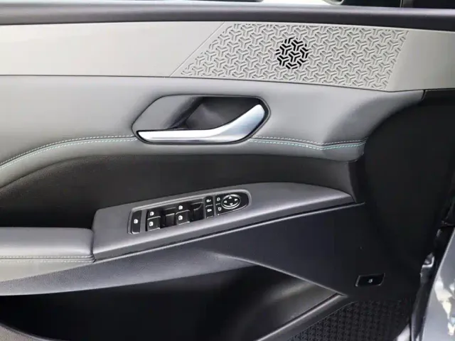 BYD Qin PLUS — Фото автомобиля 12