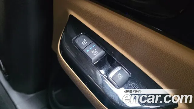 Kia Carnival Generation 4 — Фото автомобиля 19