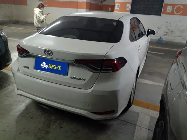 Toyota Corolla — Фото автомобиля 3