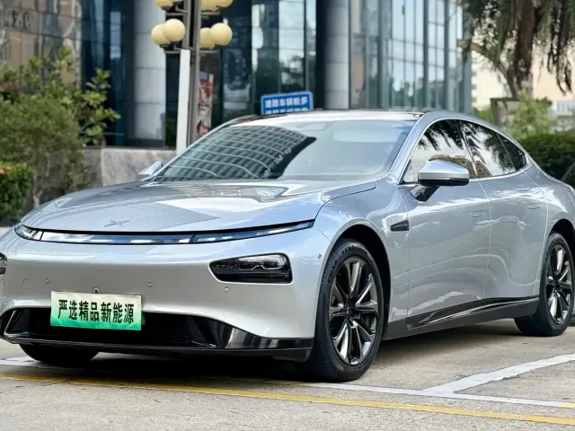 Фотография автомобиля — Xpeng P7