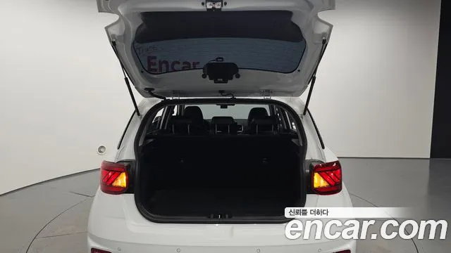 Hyundai Venue Venue 1.6 Premium — Фото автомобиля 20