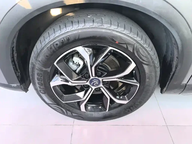 BYD Yuan PLUS — Фото автомобиля 22