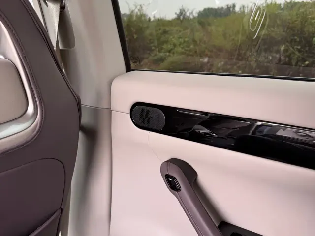 Leapmotor Leapmotor C11 2023 Extended Range 200 Comfort Edition — Фото автомобиля 19