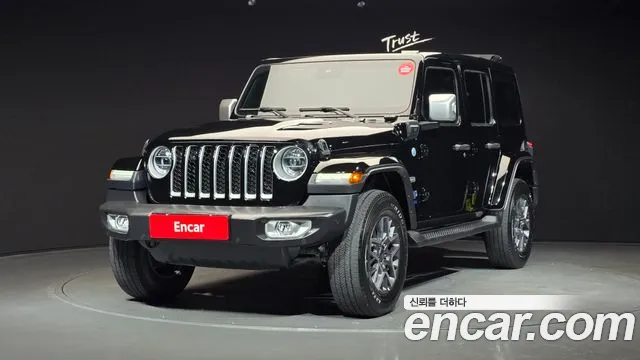 Фотография автомобиля — Jeep Wrangler JL