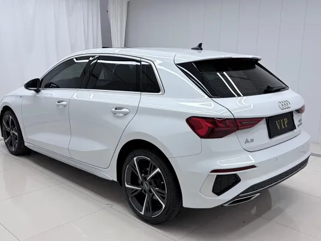 Audi A3 — Фото автомобиля 4