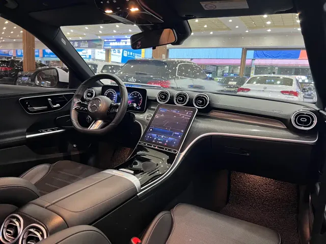 Mercedes-Benz C-Class — Фото автомобиля 7