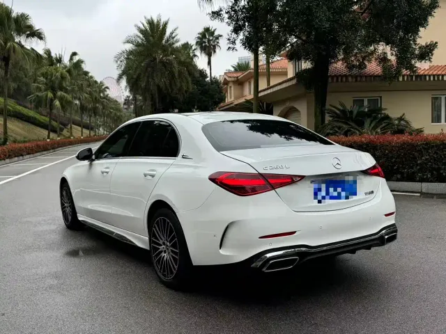 Mercedes-Benz C-Class — Фото автомобиля 5