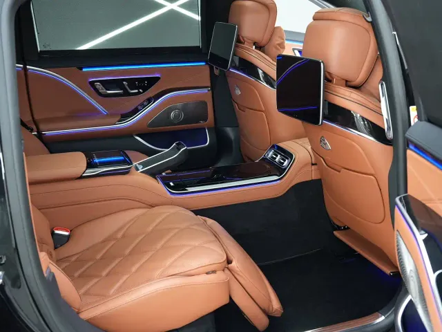 Mercedes-Benz Maybach S-Class — Фото автомобиля 18