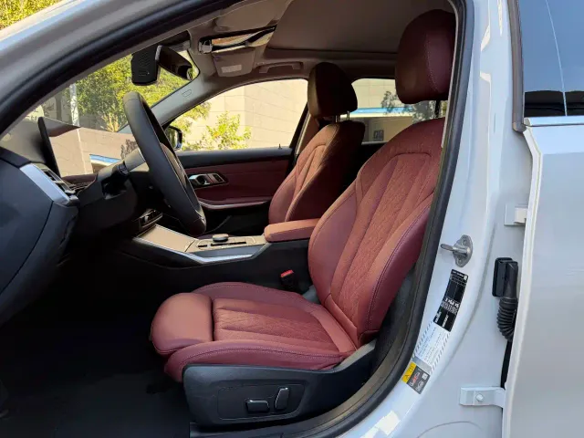 BMW i3 — Фото автомобиля 12
