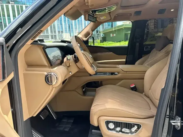 BYD U8L — Фото автомобиля 9