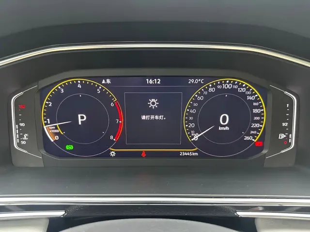 Volkswagen Tiguan L — Фото автомобиля 9