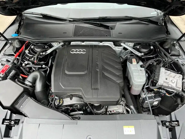 Audi A7L — Фото автомобиля 17