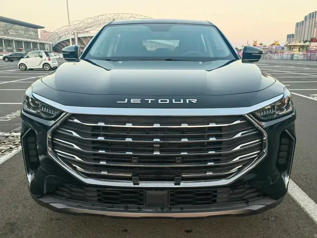 Jetour X70 Plus — Фото автомобиля 2