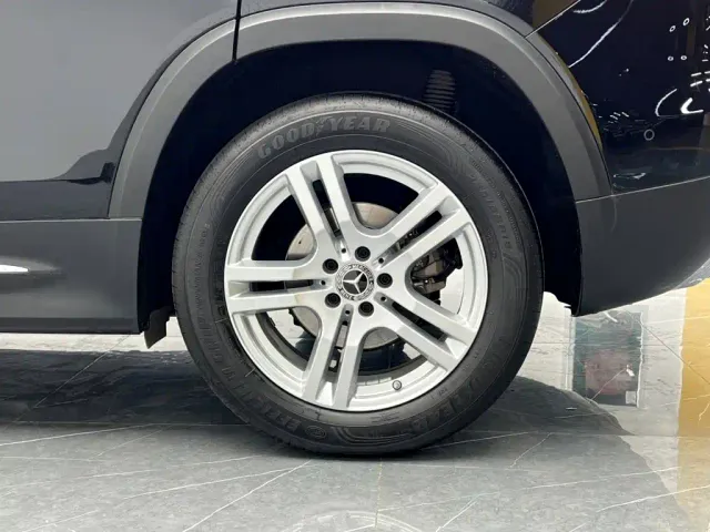 Mercedes-Benz GLB-Class — Фото автомобиля 25