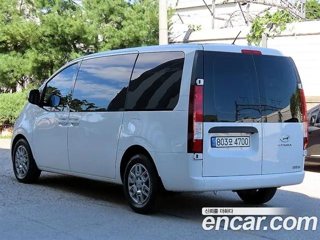 Hyundai Staria — Фото автомобиля 3