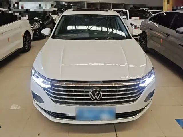 Volkswagen Lavida — Фото автомобиля 2