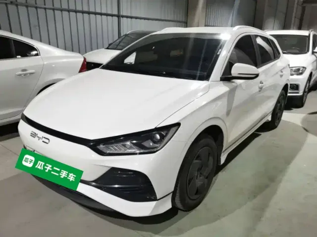 Фотография автомобиля — BYD e2