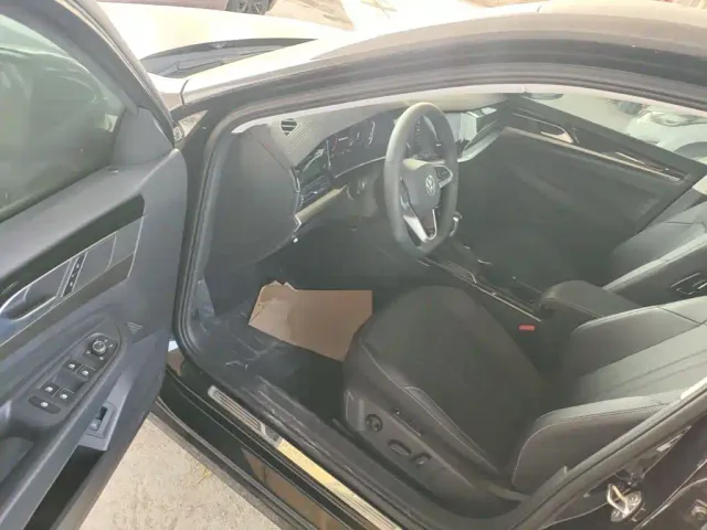 Volkswagen Passat — Фото автомобиля 15