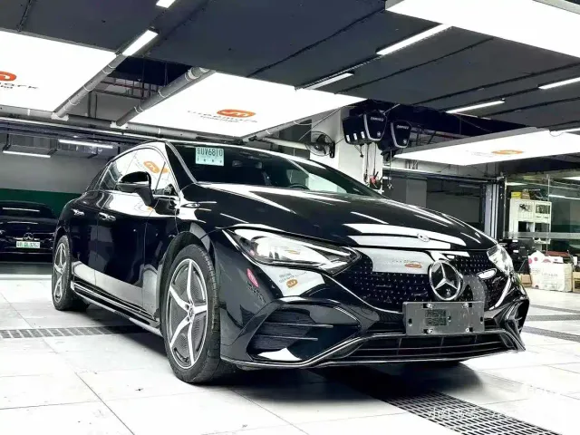 Mercedes-Benz EQE — Фото автомобиля 3